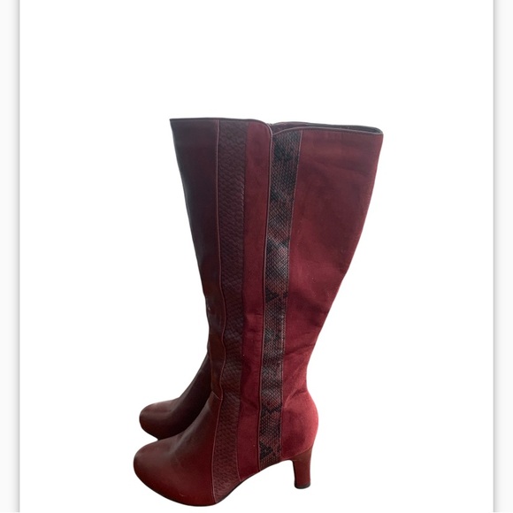 Beauty In Boots Ashley Stewart's 8W Red Wine Snake Print Boots - Picture 6 of 11